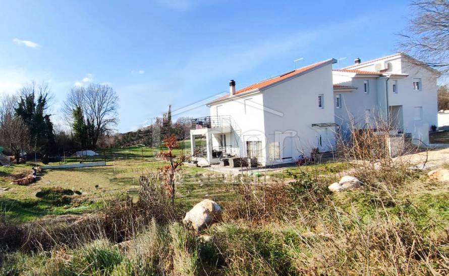 Hiša Poreč, 381m2