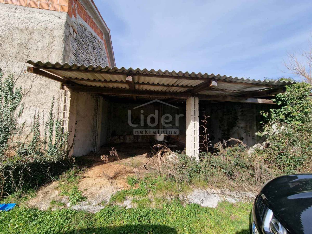 Hiša Višnjan, 90m2