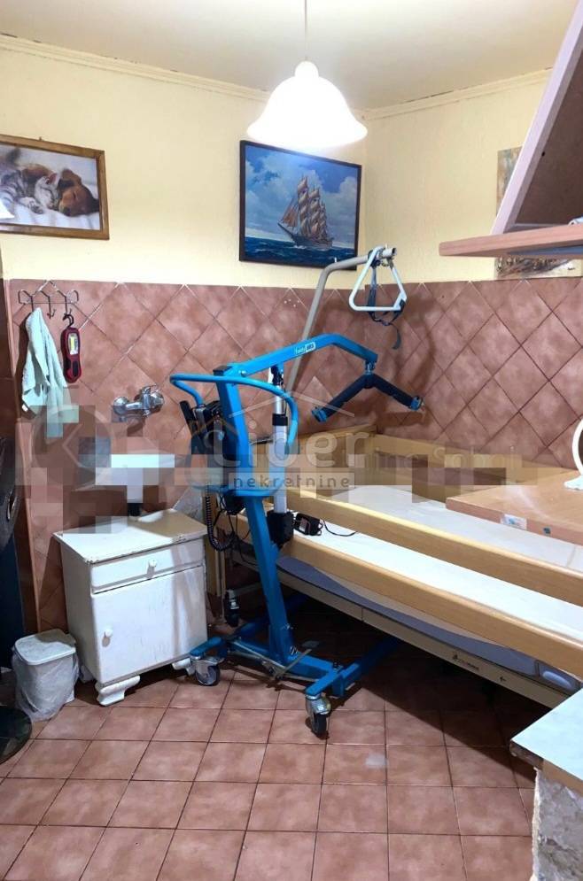 Hiša Mali Lošinj, 198m2