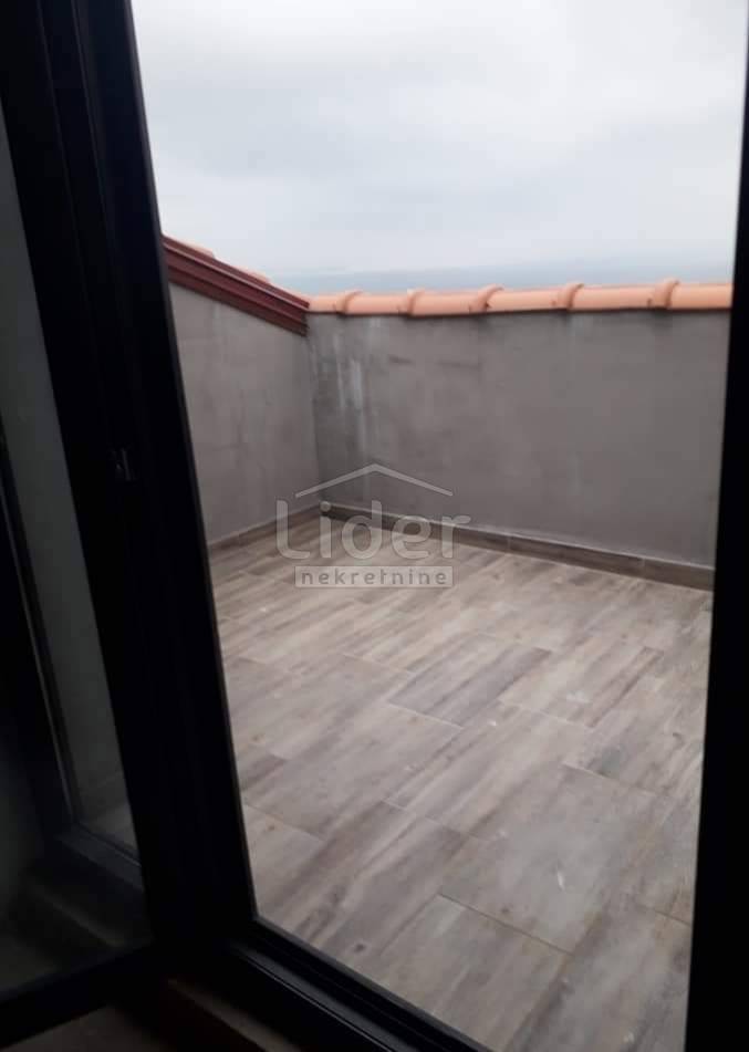 Hiša Kostrena Sveta Lucija, 210m2