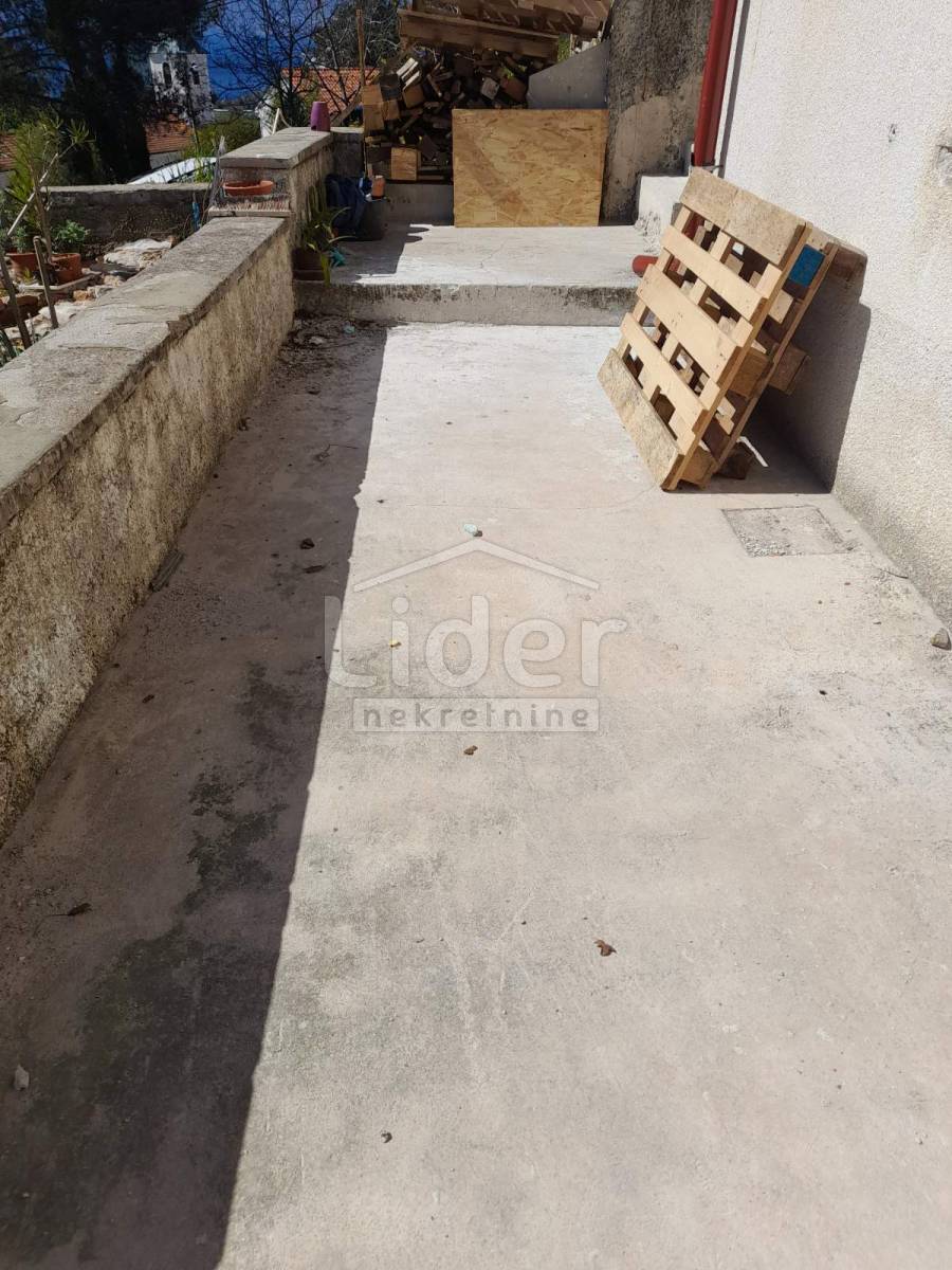 Hiša Kostrena Sveta Lucija, 210m2