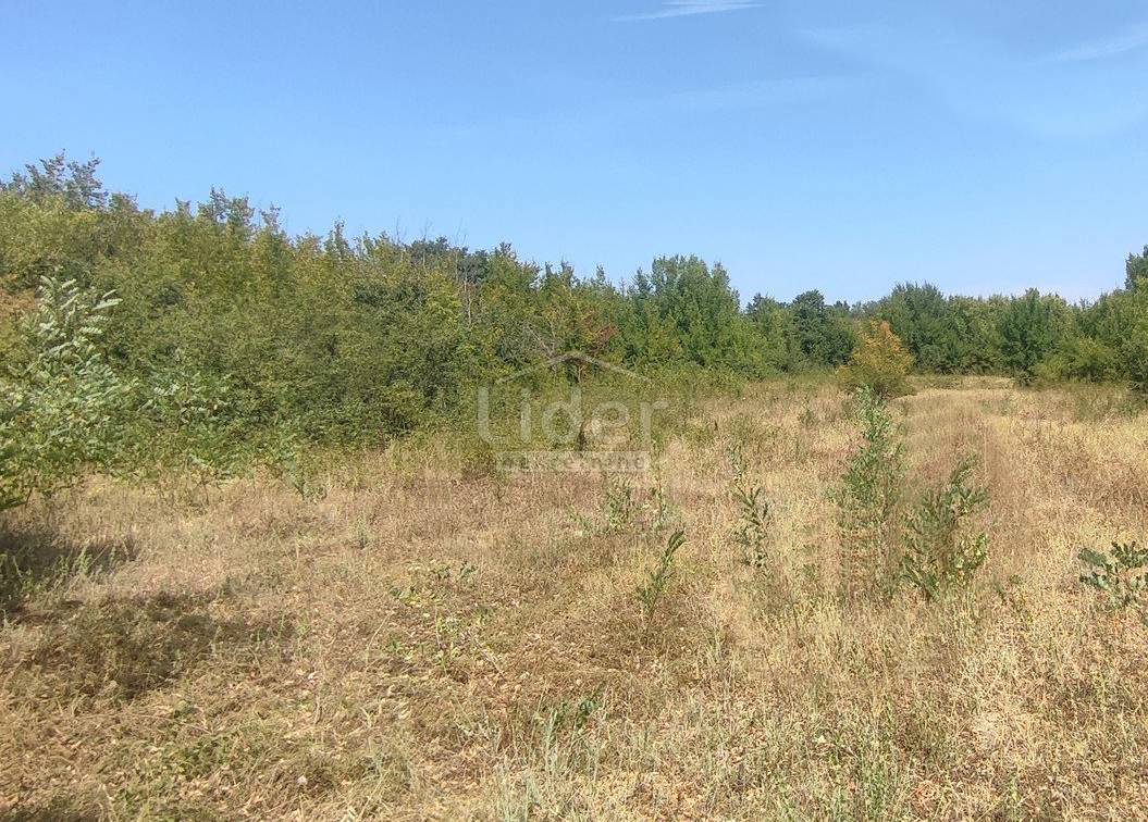 Zemljišče Manjadvorci, 1050m2