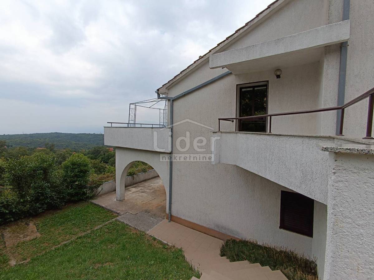 Hiša Saršoni, 476m2