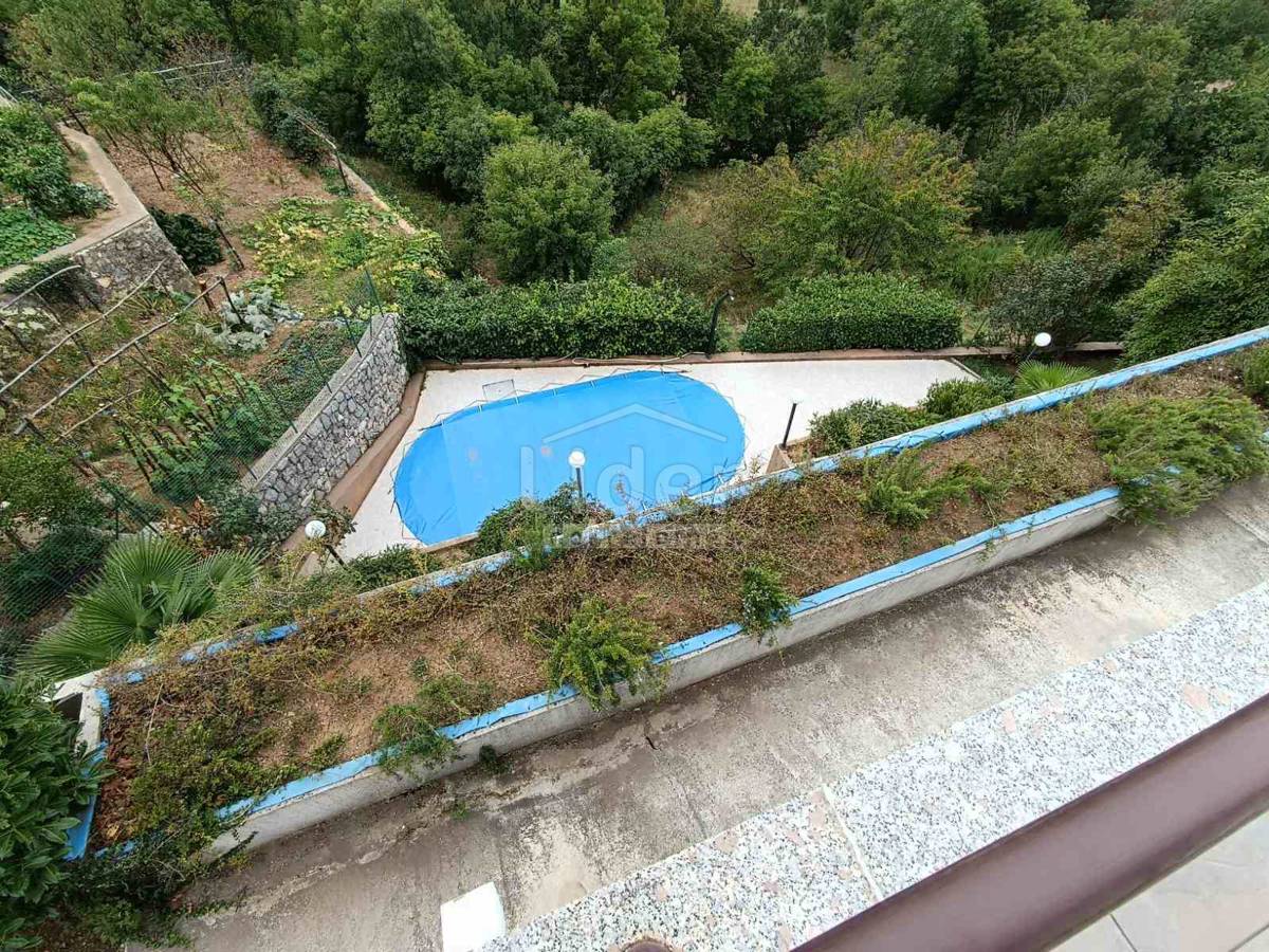 Hiša Saršoni, 476m2