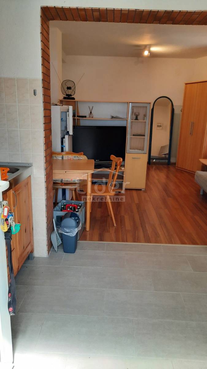 Apartma Jadranovo, 68m2