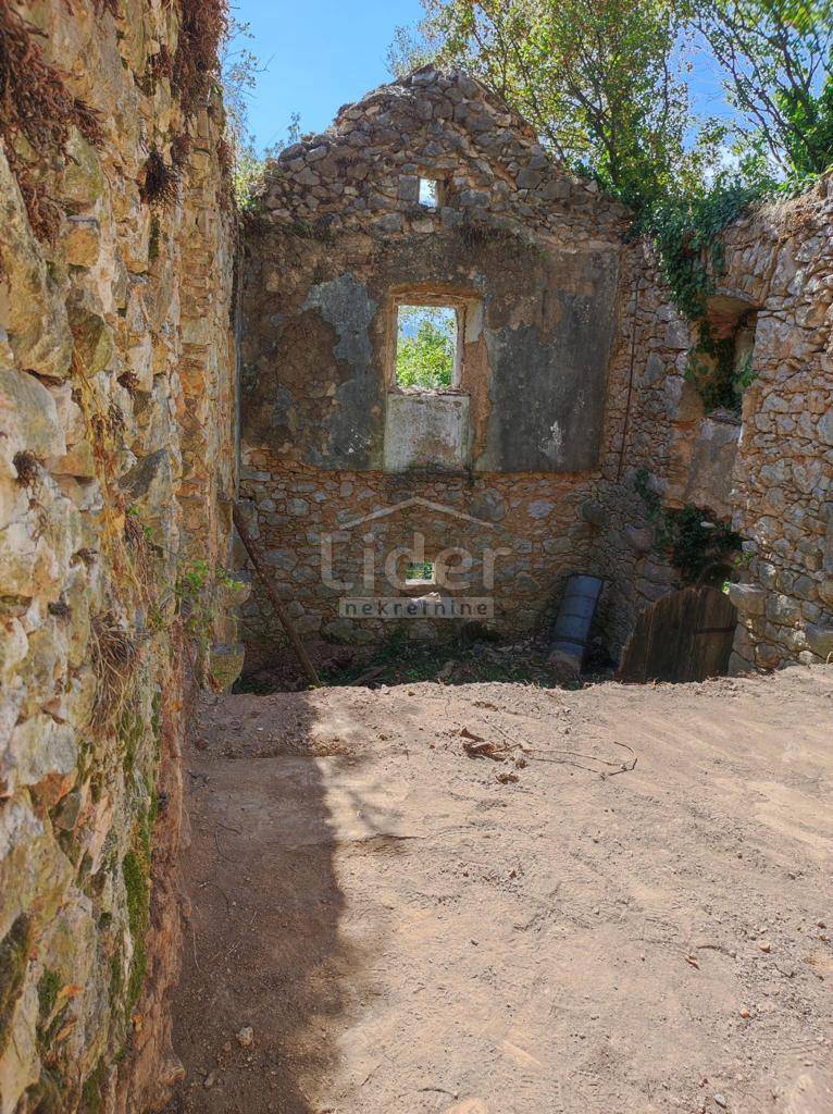 Zemljišče Hreljin, 1665m2