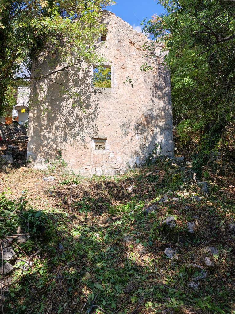 Zemljišče Hreljin, 1665m2