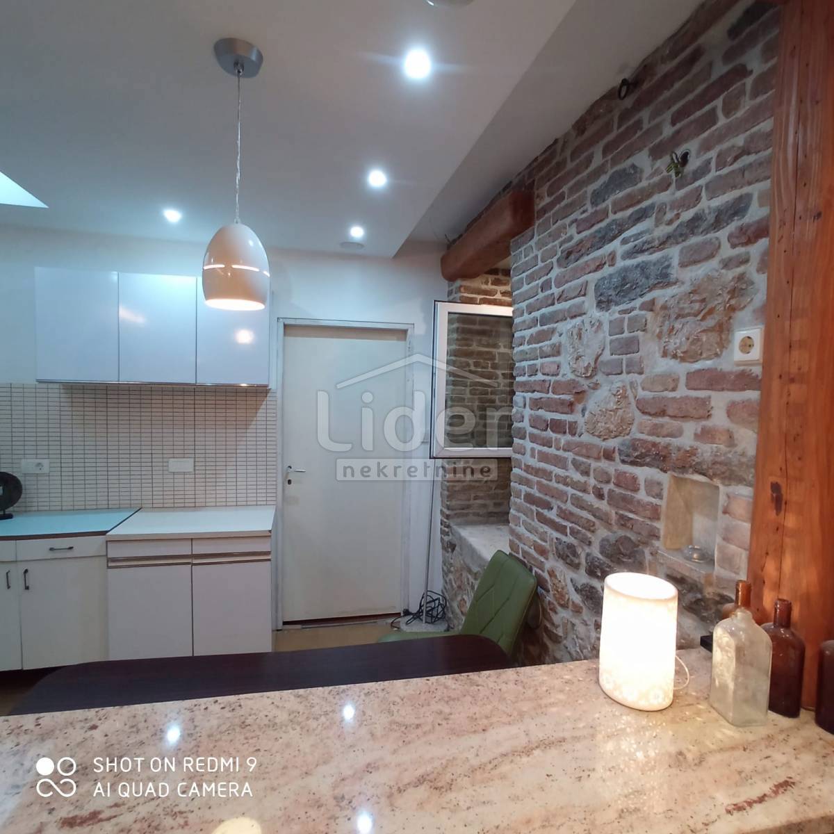 Stanovanje Centar, 98m2