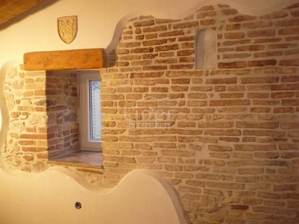 Stanovanje Centar, 98m2