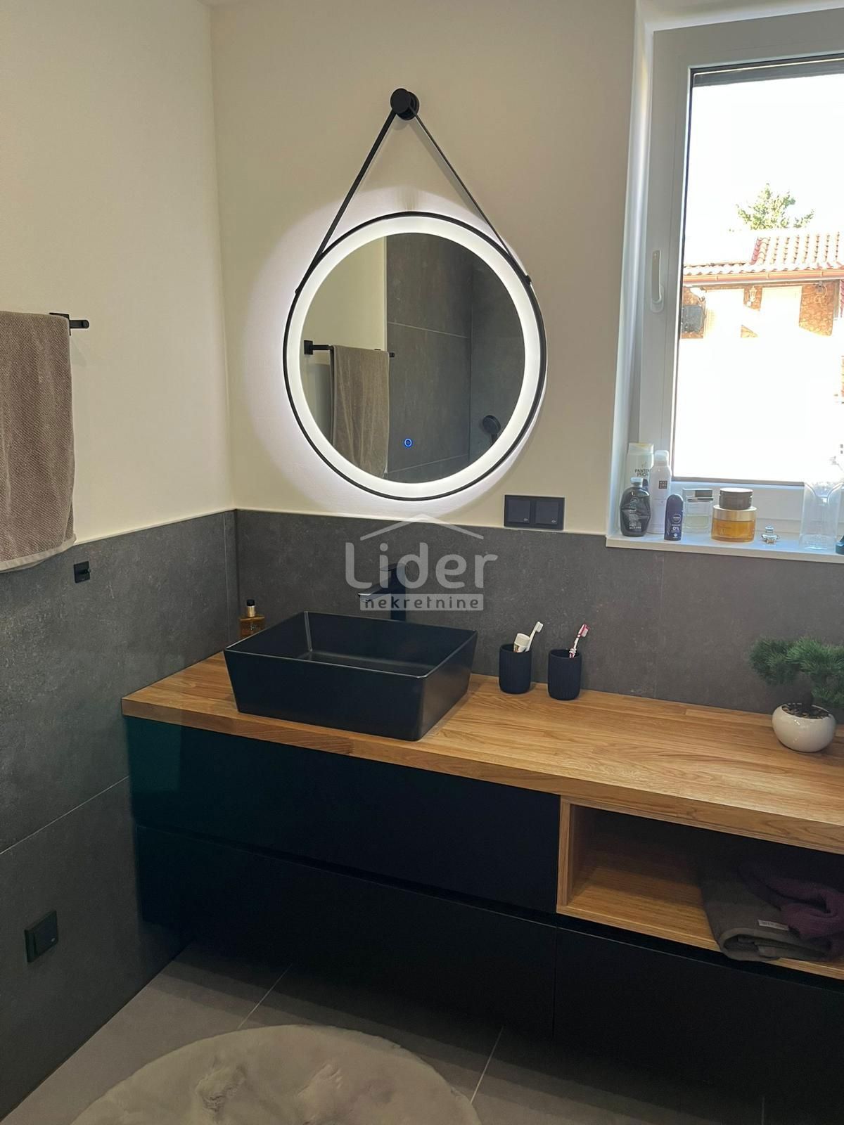 Apartma Novalja, 114m2