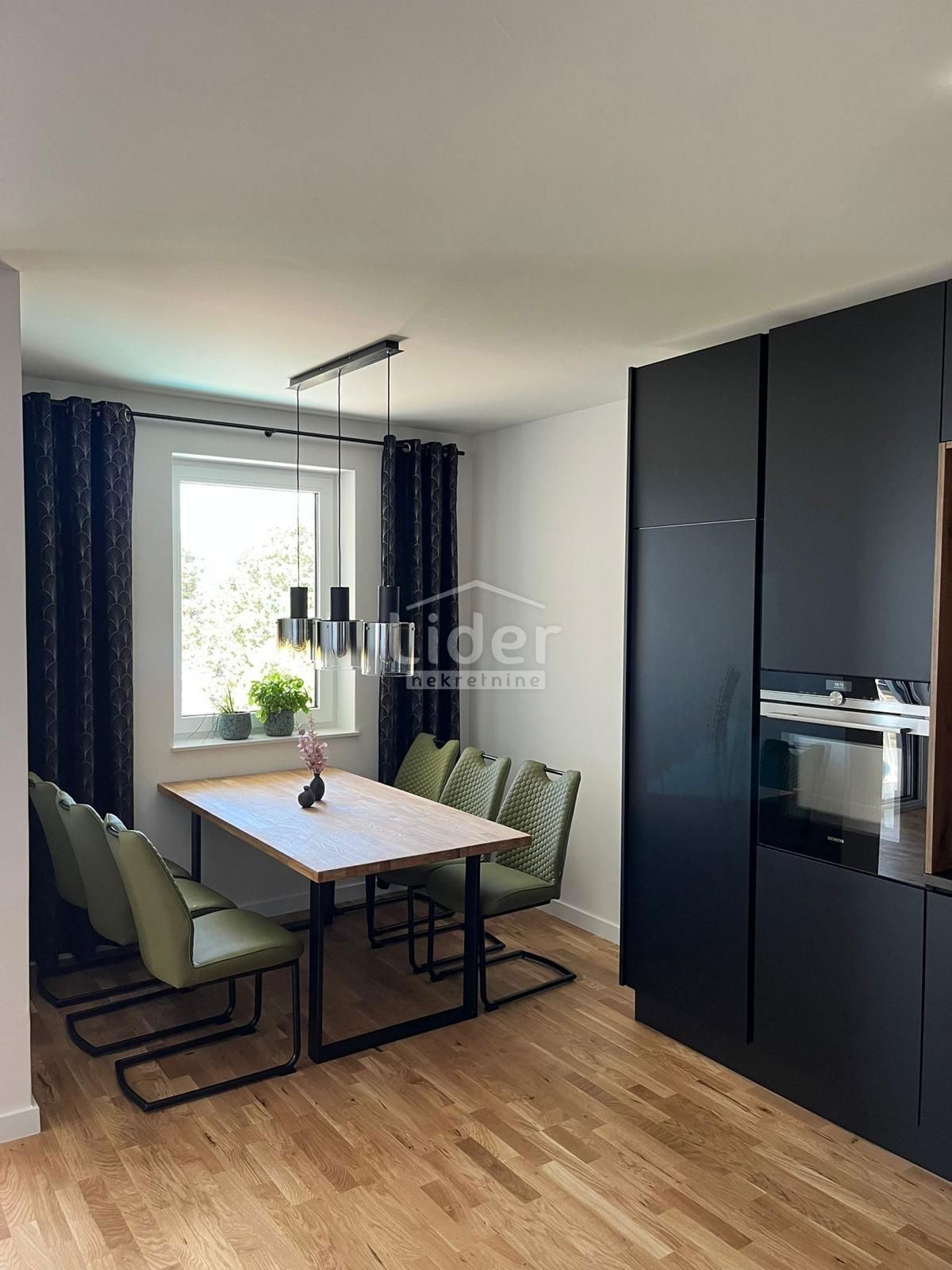 Apartma Novalja, 114m2