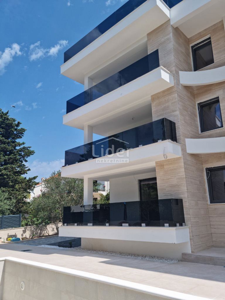 Apartma Novalja, 114m2