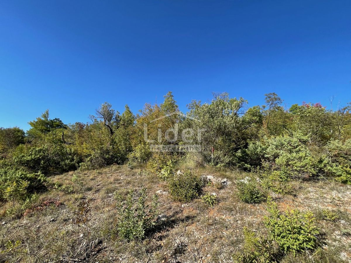 Zemljišče Kruševo, 963m2