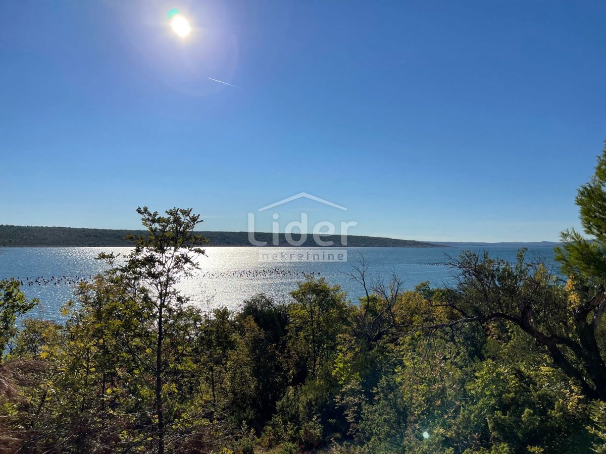 Zemljišče Kruševo, 963m2