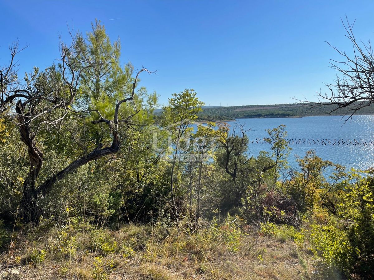 Zemljišče Kruševo, 963m2