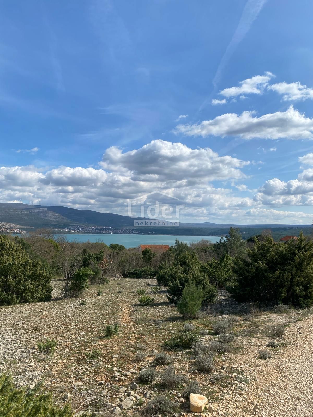 Zemljišče Pridraga, 1465m2