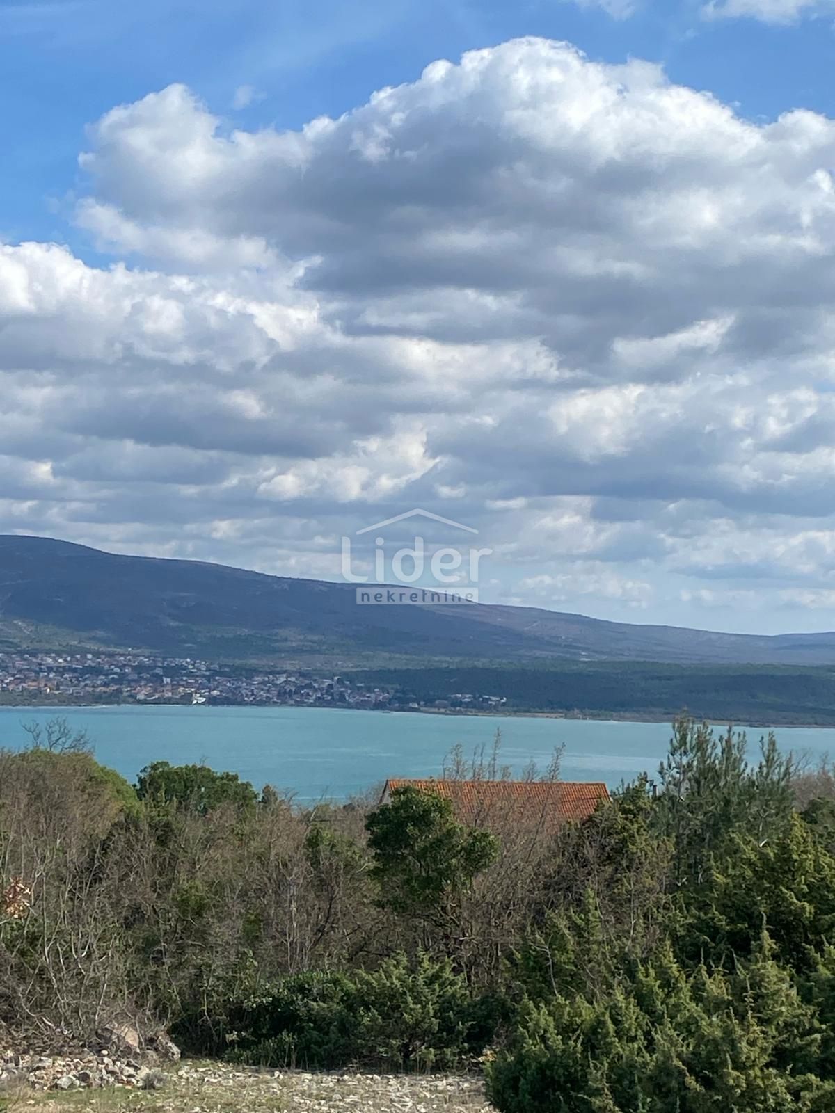 Zemljišče Pridraga, 1465m2