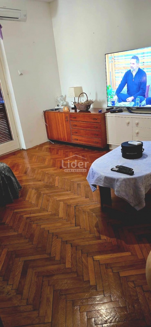 Stanovanje Opatija - Centar, 54m2