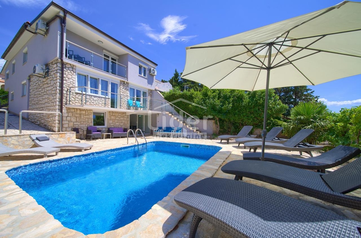 Hiša Novi Vinodolski, 192m2