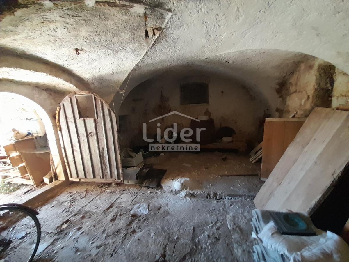 Hiša Grižane-Belgrad, 129m2