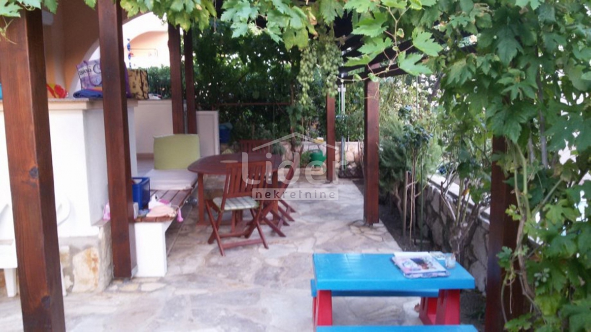 Apartma Novalja, 55m2