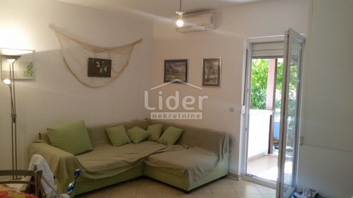 Apartma Novalja, 55m2