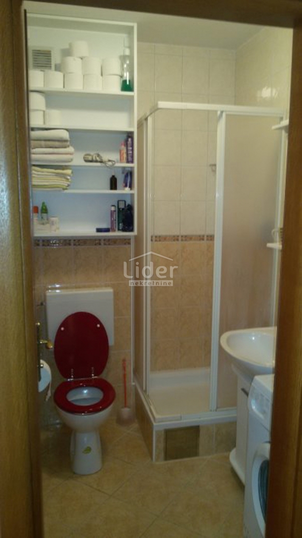 Apartma Novalja, 55m2