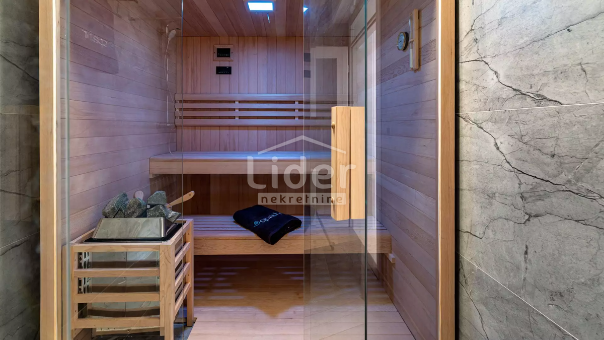 Hiša Barbat na Rabu, 300m2