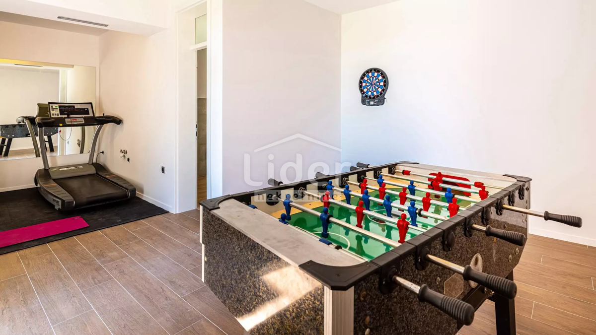 Hiša Barbat na Rabu, 300m2