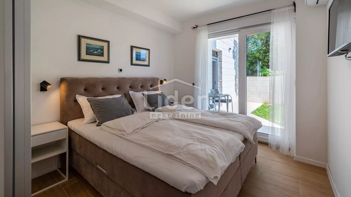 Hiša Barbat na Rabu, 300m2