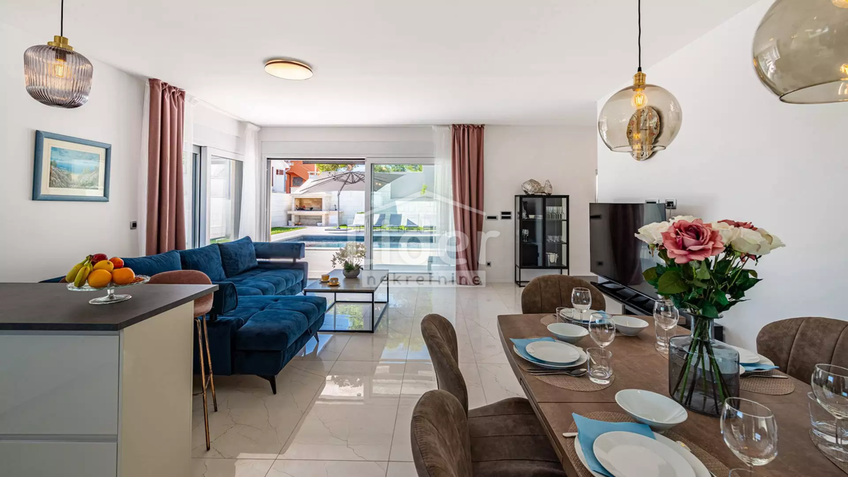 Hiša Barbat na Rabu, 300m2