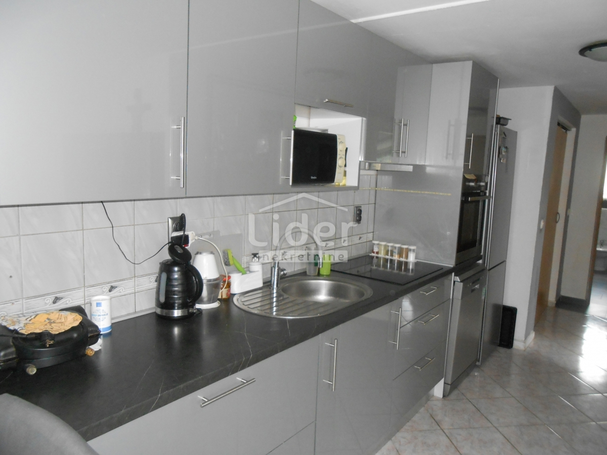 Stanovanje Žegoti, 58m2