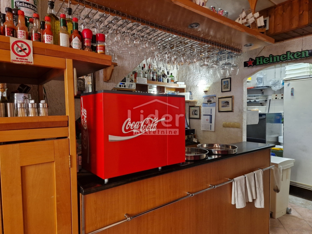 Poslovni prostor Rab, 80m2