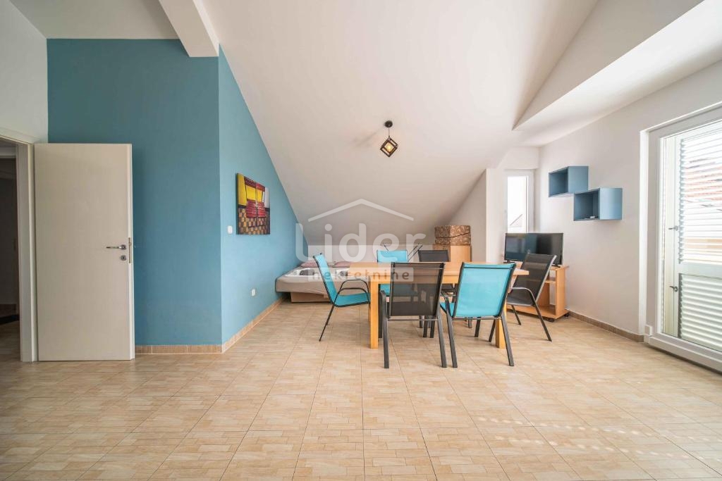 Apartma Novalja, 95m2