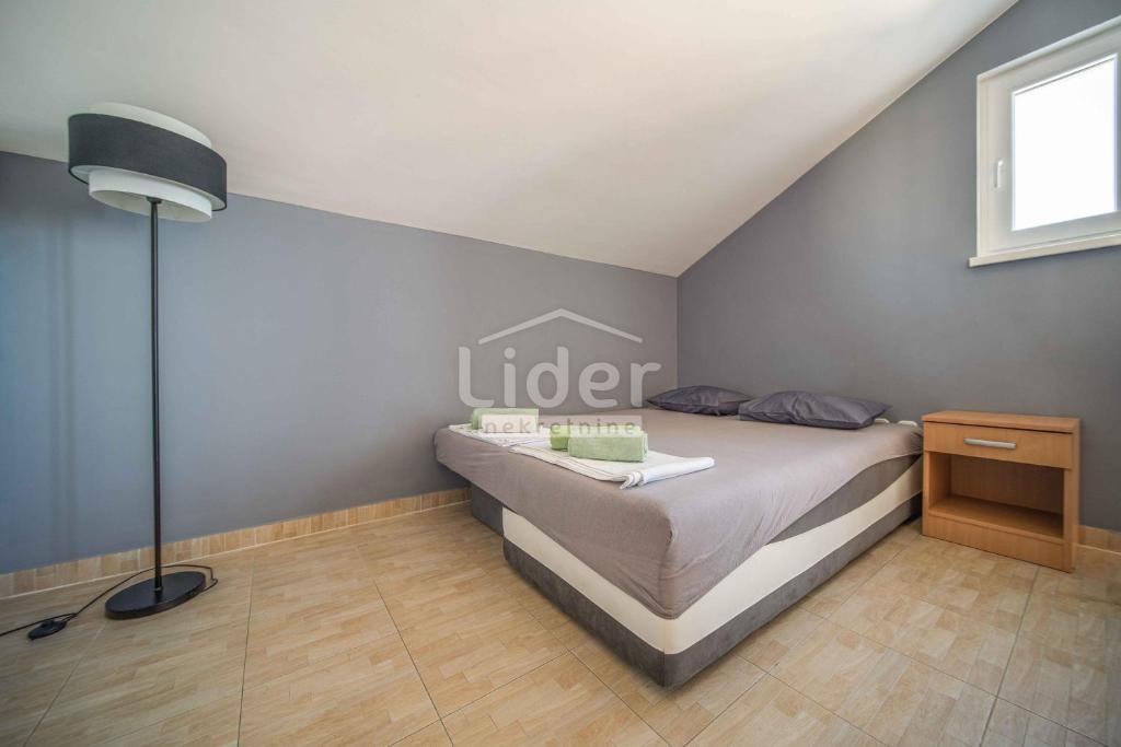 Apartma Novalja, 95m2