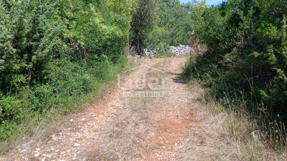 Zemljišče Rovinj, 12786m2