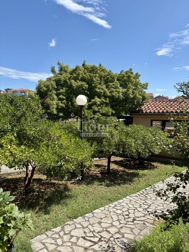 Hiša Viškovo, 196m2