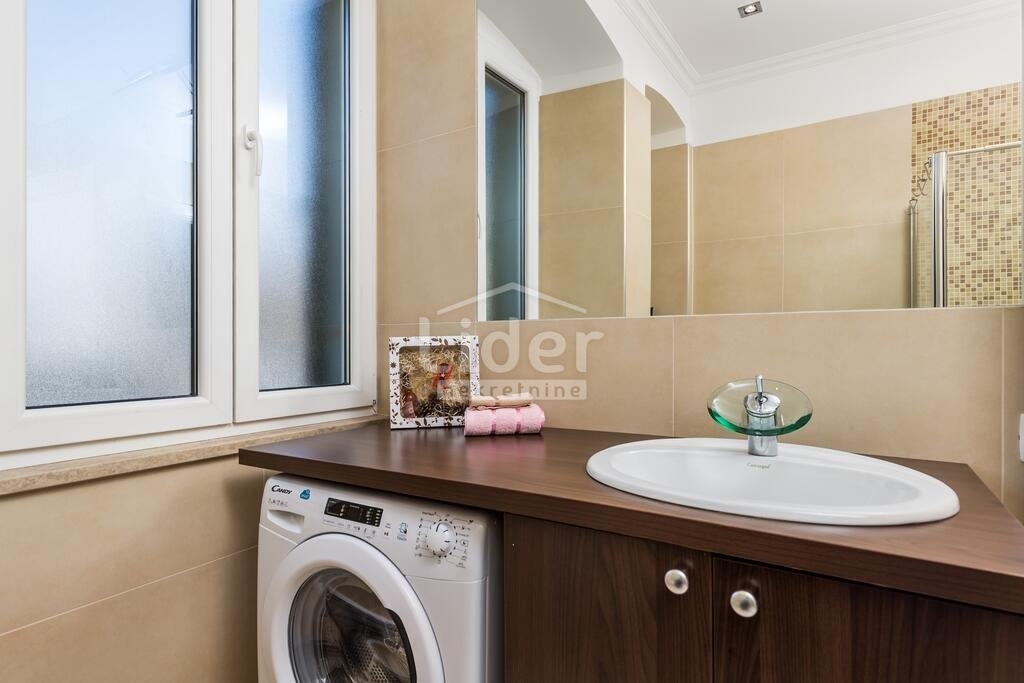 Stanovanje Centar, 78m2