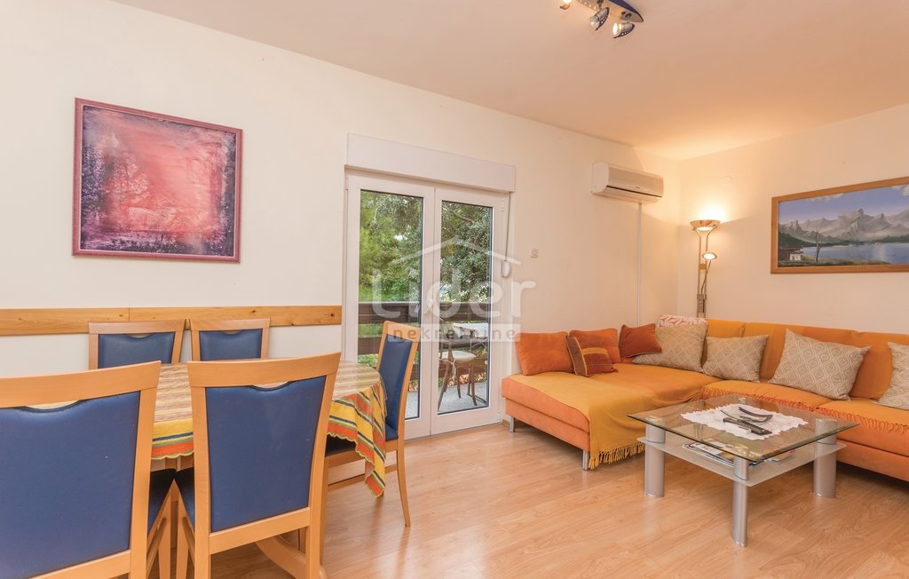 Hiša Donji Karin, 190m2