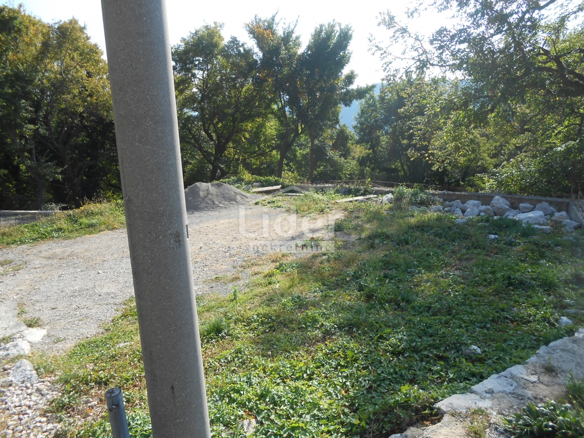 Zemljišče Grižane-Belgrad, 1126m2