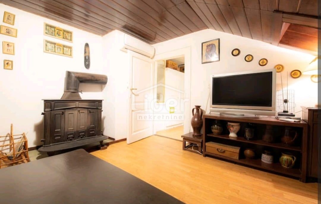 Stanovanje Pećine, 73m2