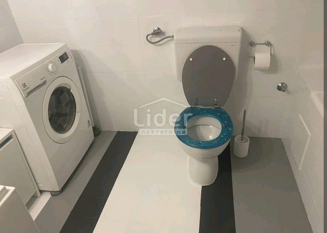 Stanovanje Pećine, 73m2