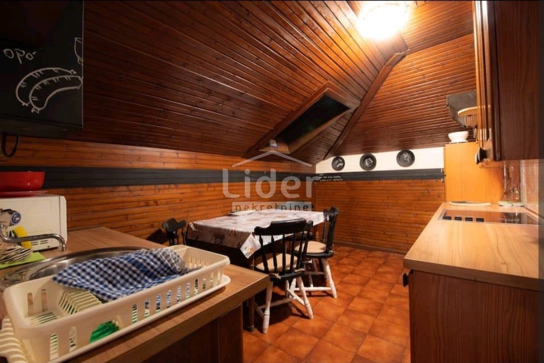 Stanovanje Pećine, 73m2