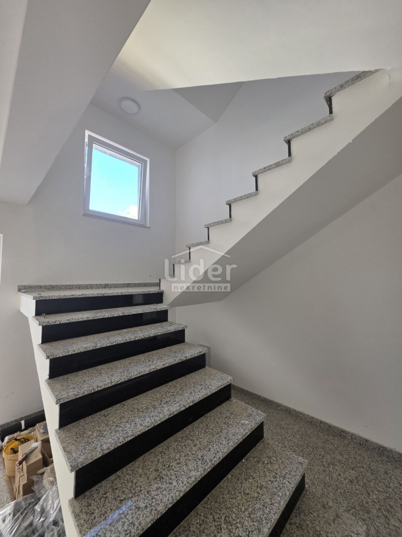 Apartma Novalja, 71m2