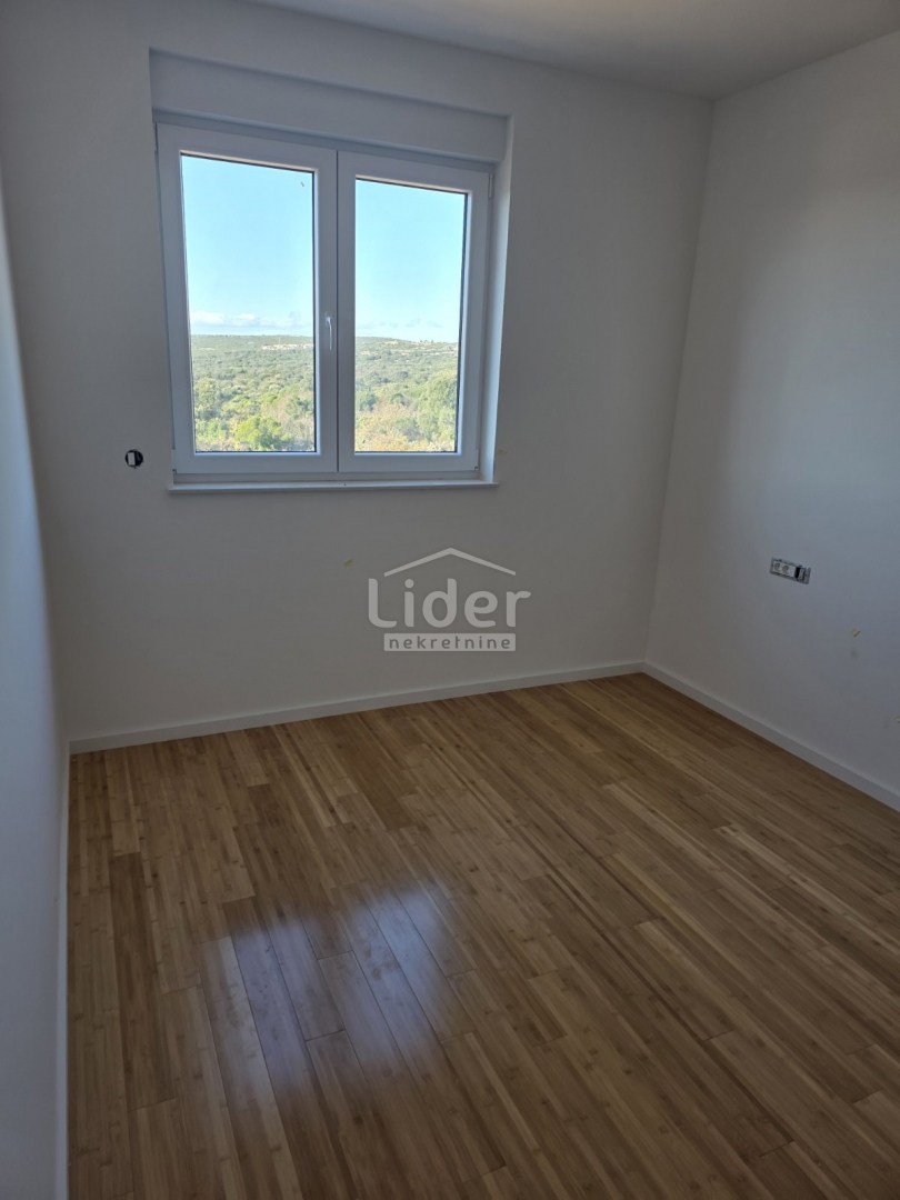 Apartma Novalja, 71m2