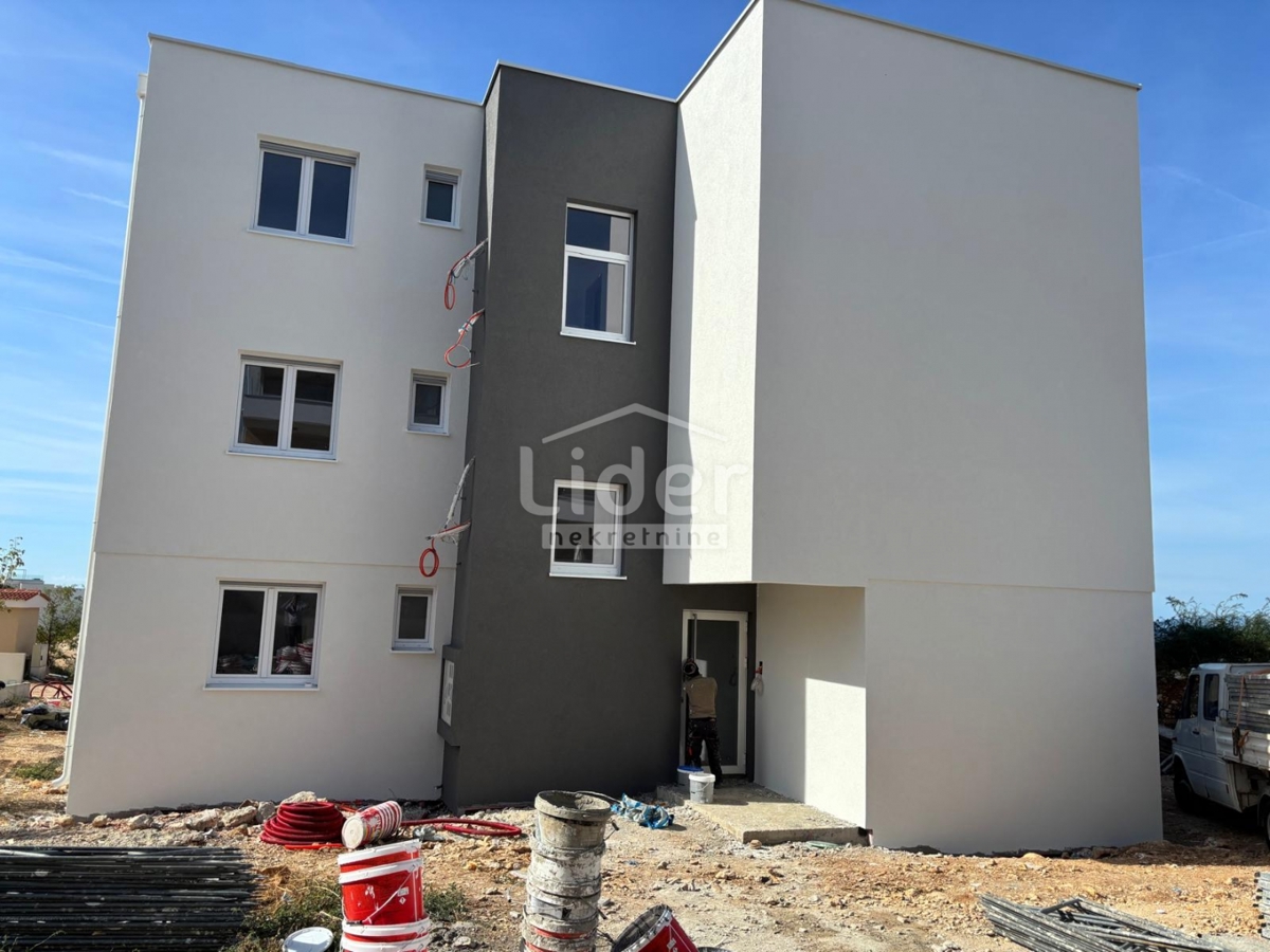 Apartma Novalja, 71m2