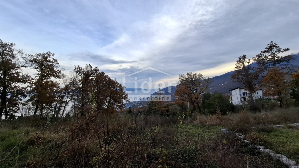 Zemljišče Veprinac, 813m2