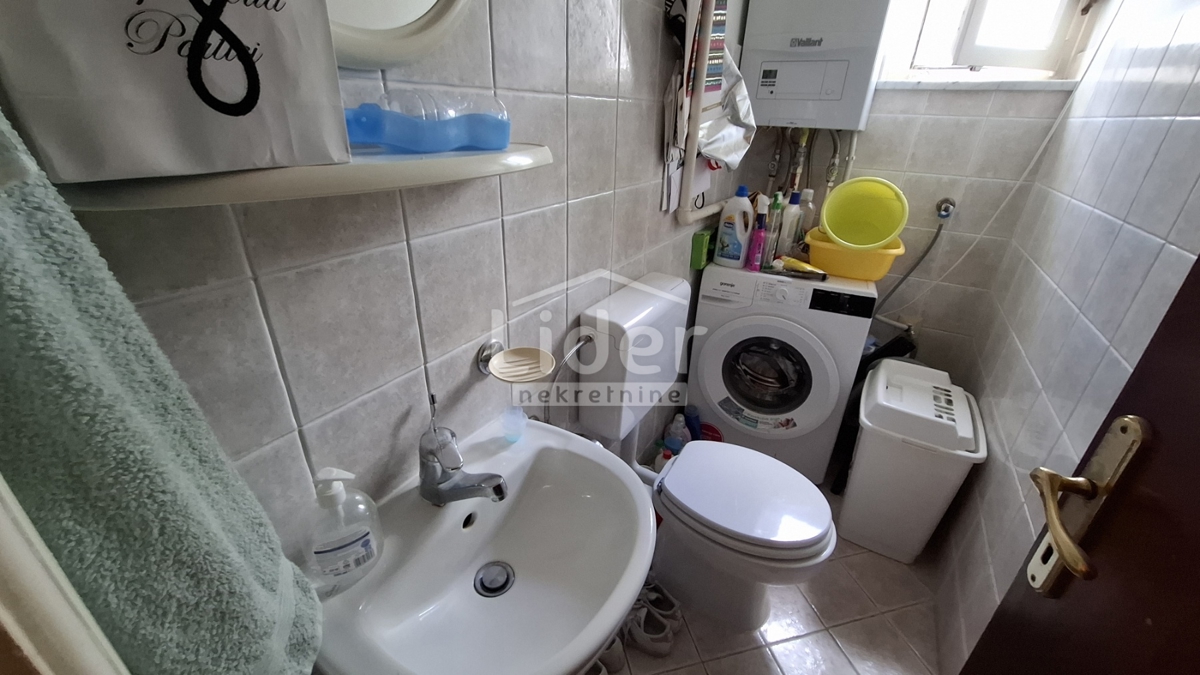 Stanovanje Marčeljeva Draga, 74m2