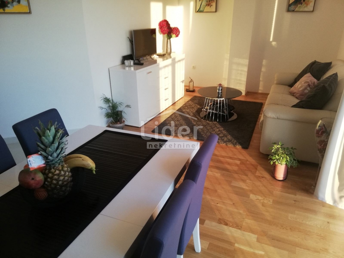 Apartma Novi Vinodolski, 65m2