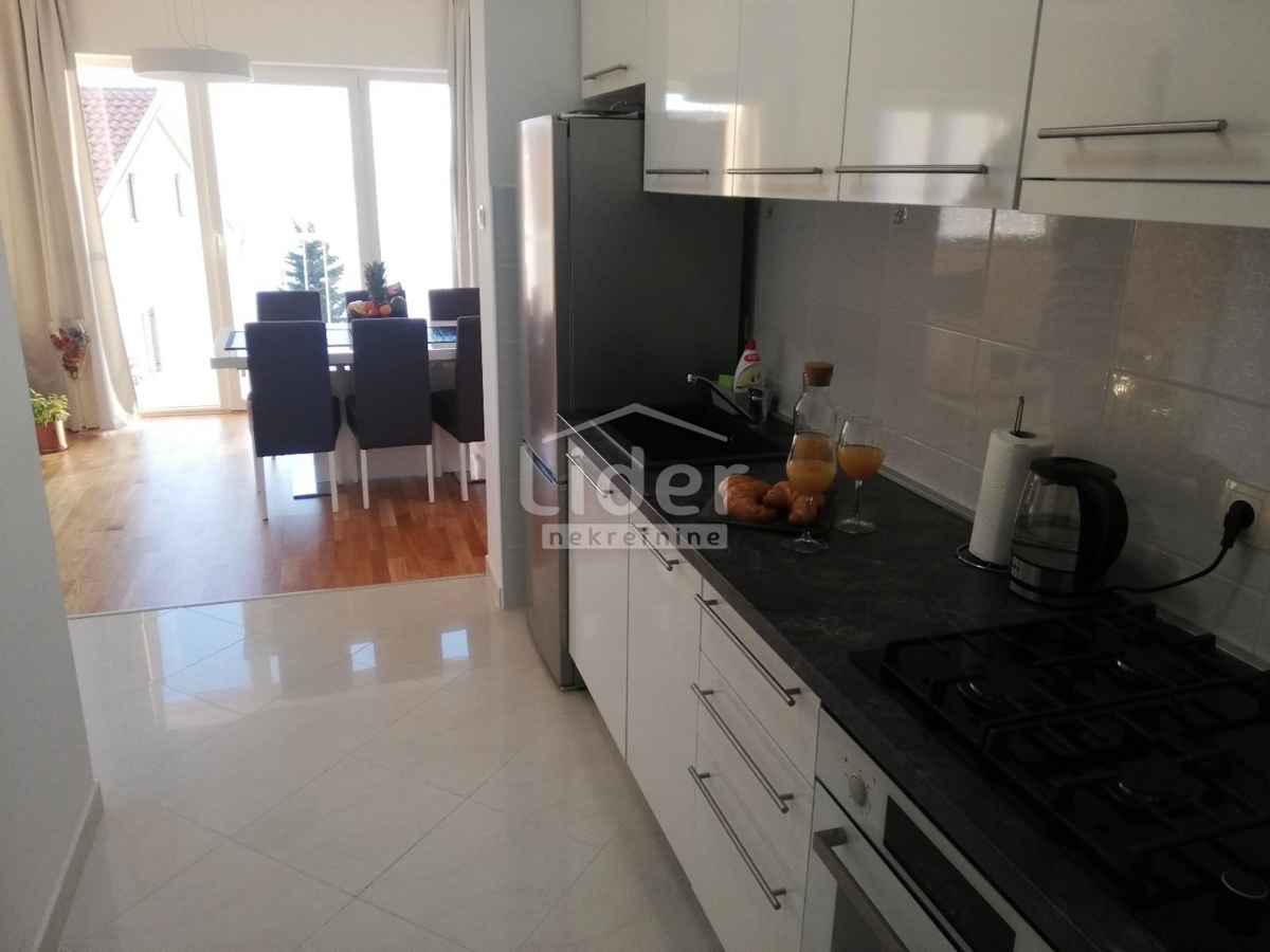 Apartma Novi Vinodolski, 65m2